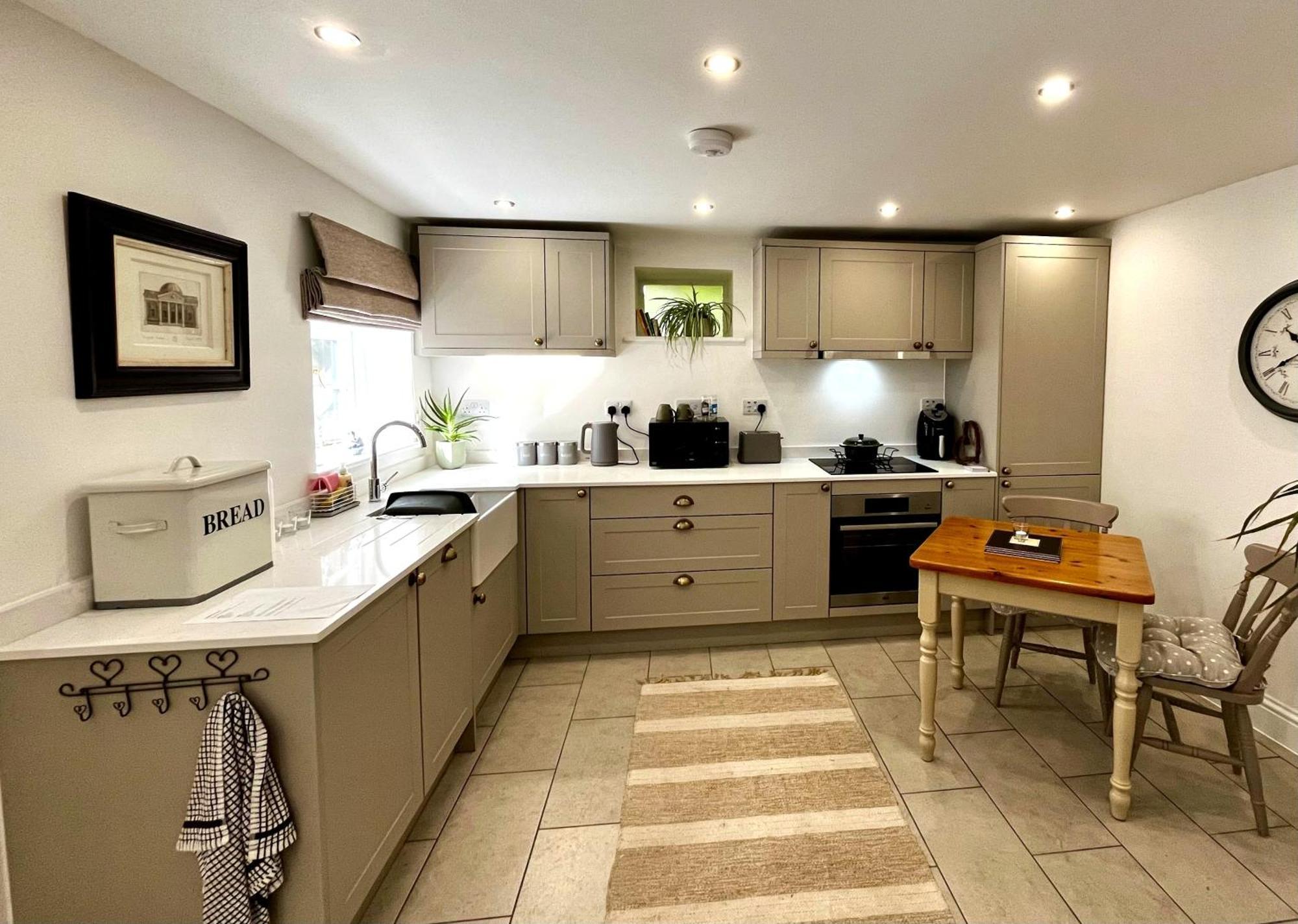 Flower Cottage By Ludlow Castle With Onsite Parking Exterior foto